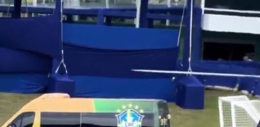 ВИДЕО: Нејмар со хеликоптер пристигна на подготовките на Бразил