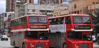 Скопјанка сведочи за потегот на возач на ЈСП во силното невреме: Не’ засолни сите патници и безбедно не’ однесе дома