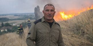 Ангелов: Мирисот на чад во Скопје доаѓа од пожарот на планината Жеден, кој од тетовска се префрла на скопска страна